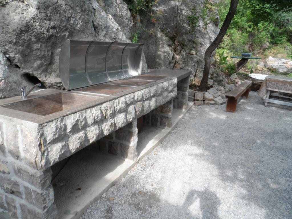 Pataki Guesthouse Petrovac Εξωτερικό φωτογραφία
