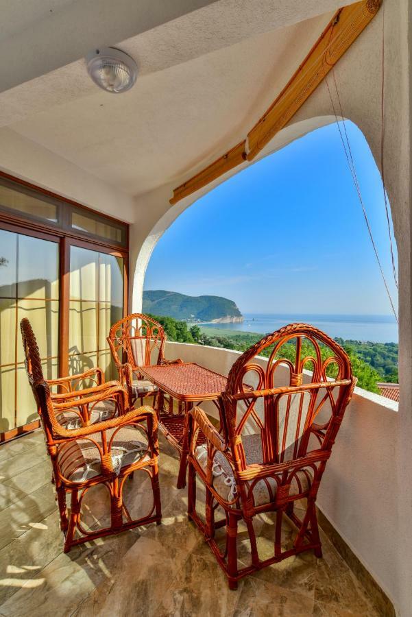 Pataki Guesthouse Petrovac Εξωτερικό φωτογραφία