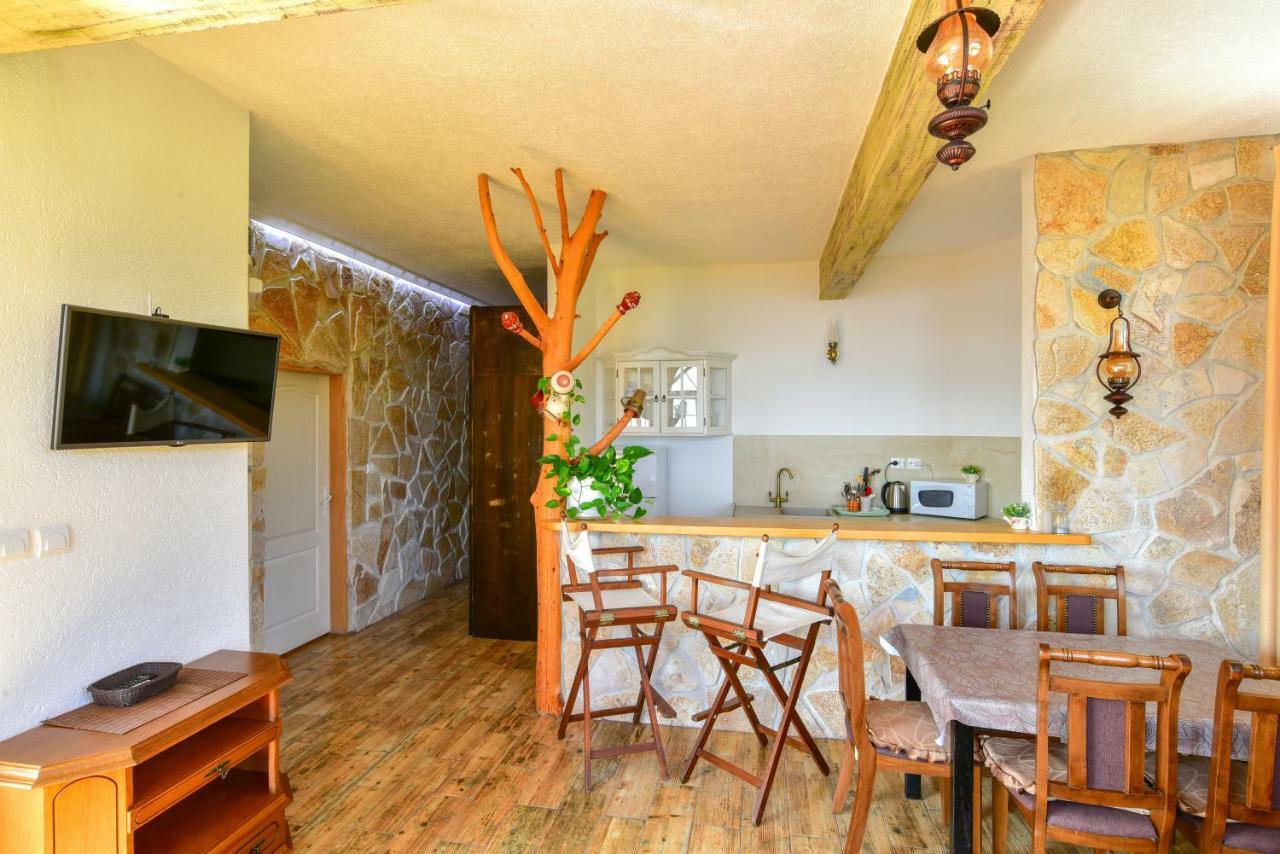 Pataki Guesthouse Petrovac Εξωτερικό φωτογραφία