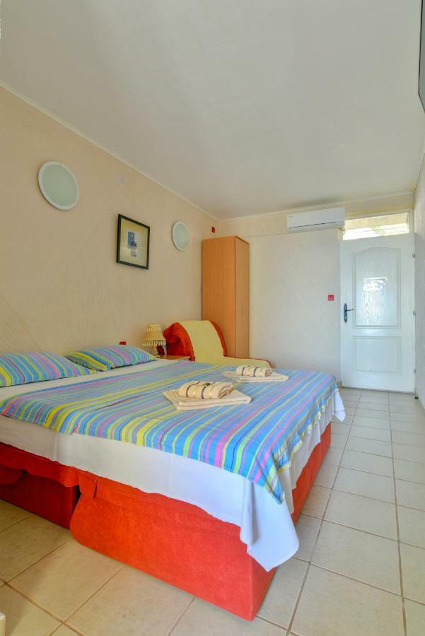 Pataki Guesthouse Petrovac Εξωτερικό φωτογραφία